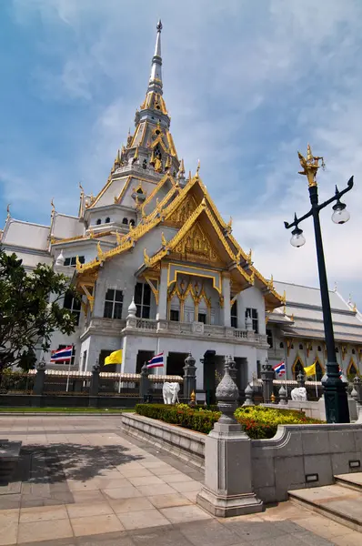 Wat Sothorn Chachoengsao, Tayland 'da.