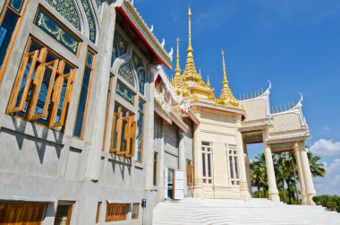 güzel Tay tarzı kilisede nakhonratchasima Eyaleti, Tayland.