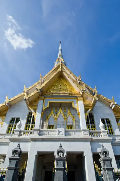 Sothorn Wararam Woraviharn Tapınağı, Tayland.