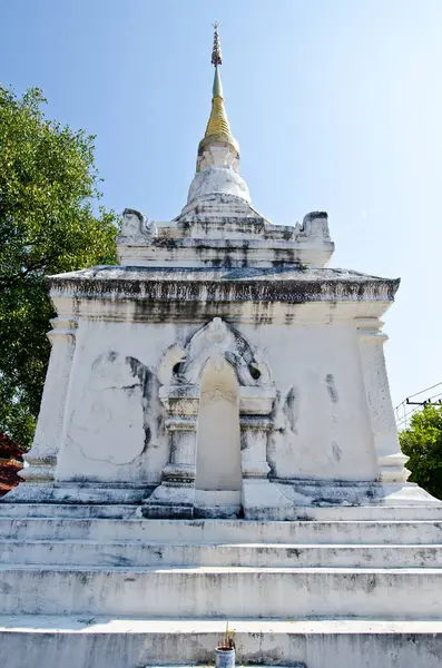 Tayland usulü mavi gökyüzü, Tayland.