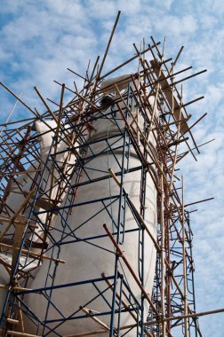 Tayland 'ın Nakhonnayok ilinde inşaat halindeki Ganesha' nın eli.