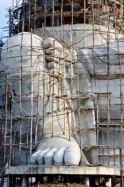 Büyük Ganesha heykeli yapım aşamasında, Tayland.