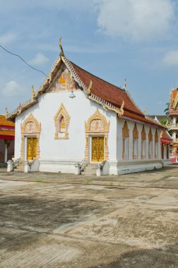 Tayland 'ın Kampangpetch bölgesindeki güzel Tayland tarzı kilise..