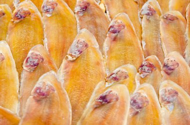 Pazarda kurutulmuş balık, Tayland.