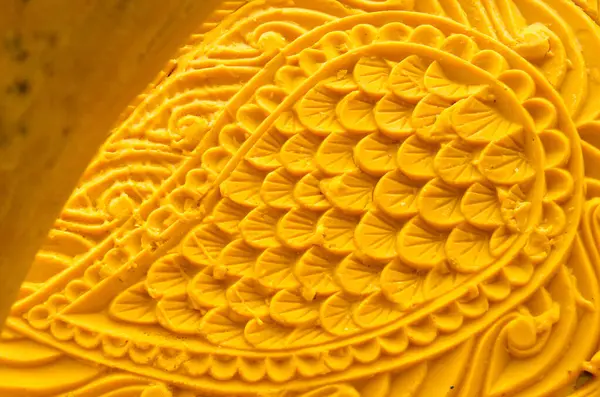 Tayland 'da mum festivalinde yapılan Tayland tarzı oyma sanatı.