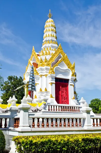 Tayland 'ın Sakaeo ilindeki şehir tapınağı..