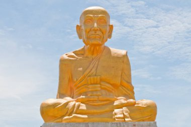 Luang Pu Thuat, Tayland 'daki büyük altın keşiş heykeli..