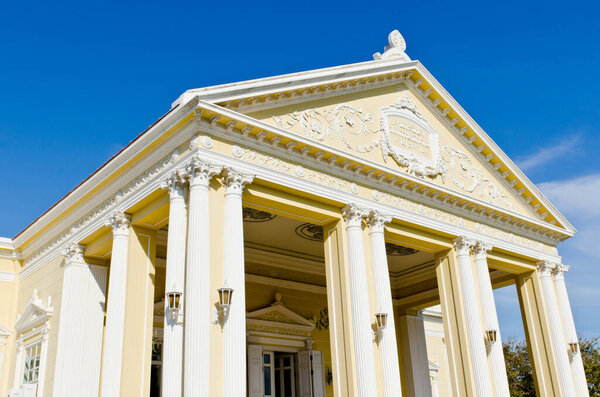 Пхра Тинанг Варобхас Бимарн во дворце Банг Па-ин, провинция Аютайя, Таиланд.