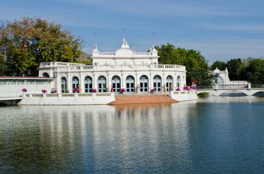 Devaraj-Kunlai Kapısı Bang Pa-in Sarayı, Ayuthaya ili, Tayland.
