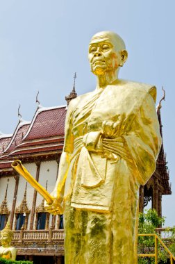 Luangporkoon heykeli Watbanrai Tapınağı, Tayland.