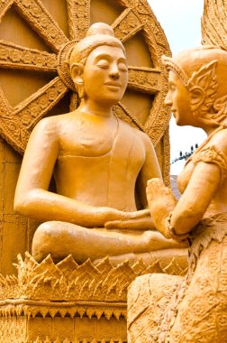 Mum festivalinde yapılmış Buda heykeli, Tayland.