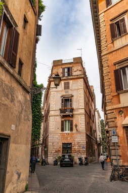 Old house facades in Rome, Italy, by Pascal Kehl