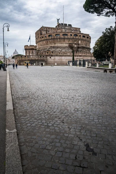 Castel Sant Angelo Street Cobblestones Rome Italy — Fotografia de Stock