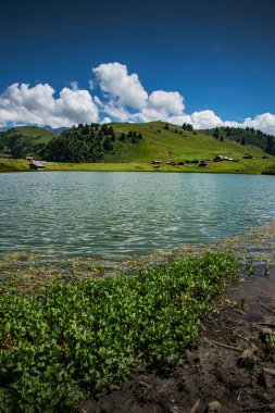 Dağlarda gölü olan güzel bir manzara, İsviçre Alpleri, Villars-sur-Ollon, Les-Diablerets, Kanton Vaud, Pascal Kehl