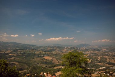 Dağların tepesinden, Toskana 'dan, İtalya' dan. yüksek kaliteli fotoğraf