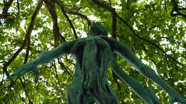 Sculpture at the cemetery Pere Lachaise, Paris