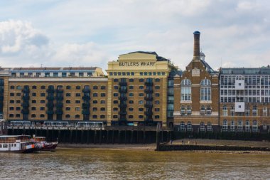 Rıhtımdaki binalar, Butlers Rıhtımı, Thames Nehri, Southwark, Londra