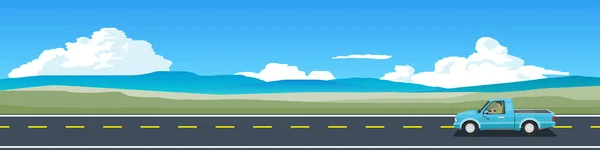バナーの漫画輸送旅行 旅行のための運転とピックアップ車 緑の牧草地の近くのアスファルトの道路 青い空と白い雲の下の山を背景に — ストックベクタ