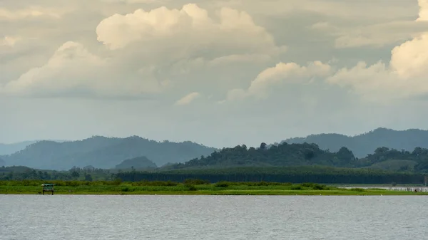 Krajina Pohled Nádrž Oblasti Prasae Reservoir Chum Saeng Wang Chan — Stock fotografie