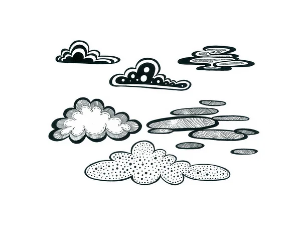 Padrão Nuvens Diferentes Desenhadas Com Contorno Preto Sobre Fundo Branco — Fotografia de Stock