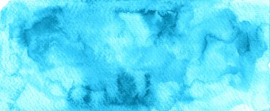 Mavi rengin farklı tonlarının soyut suluboya arka planı. Suluboya kağıt dokusu. Suluboya bulanıklığı ve lekeler. Koyu ve açık yerler.