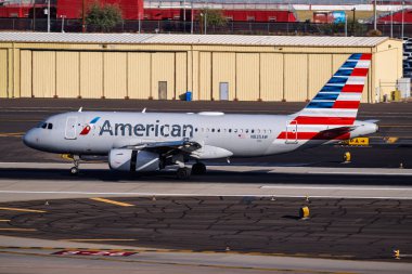 Sky Harbor Uluslararası Havalimanı, 11-16-24 Phoenix AZ ABD