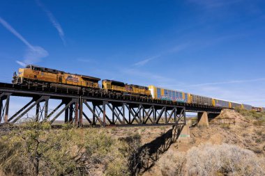 Cienega Creek Geçidi 12-14-2024 Vail, AZ US