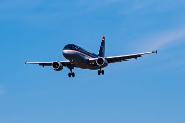 Charlotte Douglas Intl Havaalanı 3-1-2028 Charlotte NC ABD