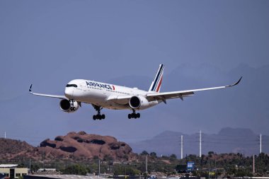 Sky Harbor Şirketi. Havaalanı 3-29-2025 Phoenix AZ, ABD