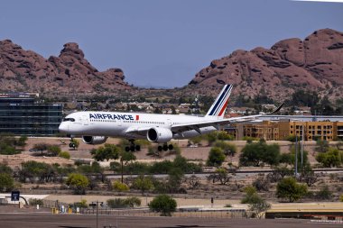 Sky Harbor Şirketi. Havaalanı 3-29-2025 Phoenix AZ, ABD