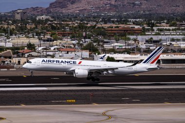Sky Harbor Şirketi. Havaalanı 3-29-2025 Phoenix AZ, ABD
