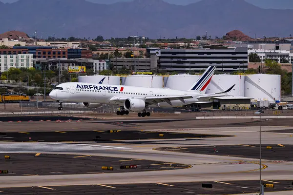 Sky Harbor Şirketi. Havaalanı 3-29-2025 Phoenix AZ, ABD