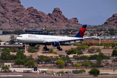 Sky Harbor Şirketi. Havaalanı 3-29-2025 Phoenix AZ, ABD