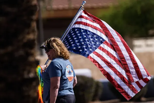 Dana Park Alışveriş Merkezi 4-5-2025 Mesa AZ ABD