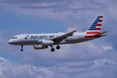 Sky Harbor Şirketi. Havaalanı 4-5-2025 Phoenix AZ, ABD