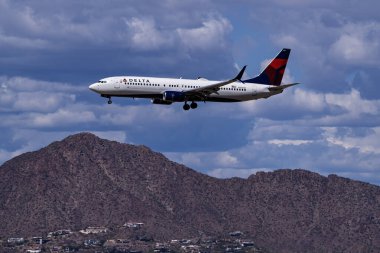 Sky Harbor Şirketi. Havaalanı 4-5-2025 Phoenix AZ, ABD