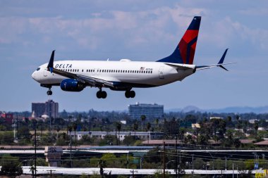 Sky Harbor Şirketi. Havaalanı 4-5-2025 Phoenix AZ, ABD
