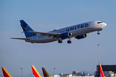 Sky Harbor Şirketi. Havaalanı 4-12-2025 Phoenix AZ, ABD