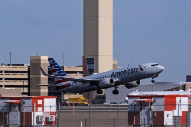 Sky Harbor Şirketi. Havaalanı 4-12-2025 Phoenix AZ, ABD