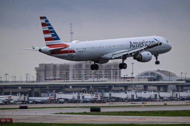 DFW Uluslararası Havaalanı 4-20-2025 Grapevine TX US