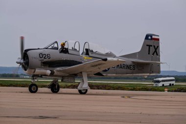 Batı Teksas üzerinde kanatlar 4-18-2025 Dyess AFB, ABD