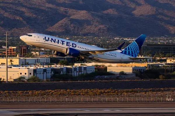 Sky Harbor Havalimanı 8-16-2025 Phoenix AZ ABD