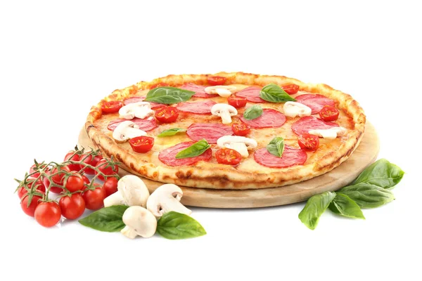Pizza Com Salame Cogumelos Isolados Branco — Fotografia de Stock