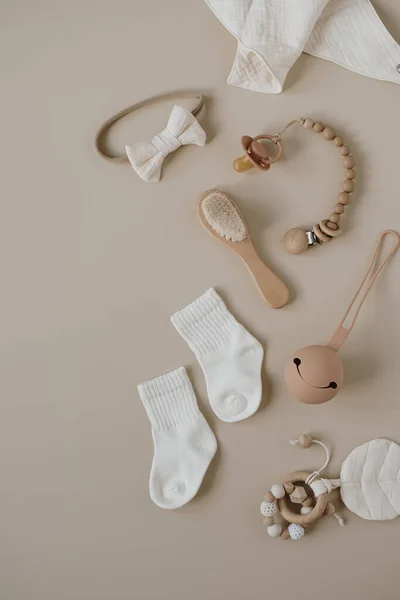 Elegantes Elegantes Accesorios Para Bebés Recién Nacidos Collage Juguetes Sobre — Foto de Stock