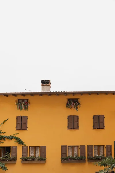 Historic Italian Architecture Traditional European Old Rustic Building Colourful Orange — Stock Photo, Image