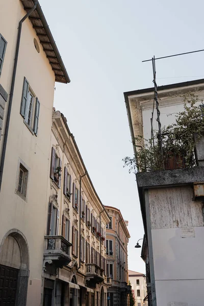 Историческая Архитектура Италии Традиционные Европейские Уличные Здания Старого Города Деревянные — стоковое фото