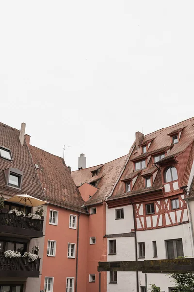 Hagyományos Európai Óvárosi Épületek Régi Történelmi Építészet Nürnbergben Németországban — Stock Fotó