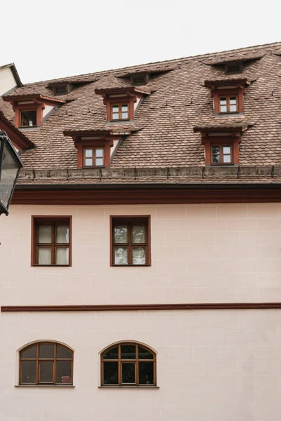 Hagyományos Európai Óvárosi Épület Régi Történelmi Építészet Nürnbergben Németországban — Stock Fotó