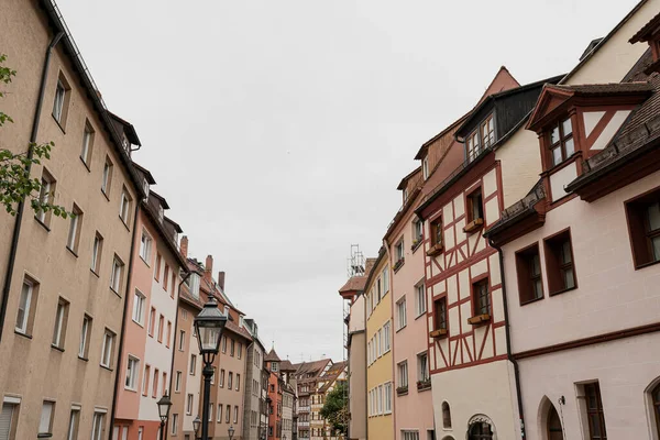 Традиционные Европейские Старые Городские Здания Старая Историческая Архитектура Нюрнберга — стоковое фото