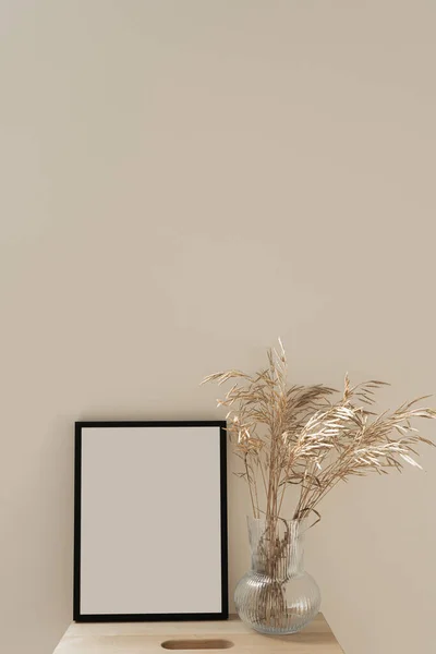Fotolijstje Met Blanco Kopieerruimte Tafel Met Gedroogd Grasboeket Minimale Boho — Stockfoto